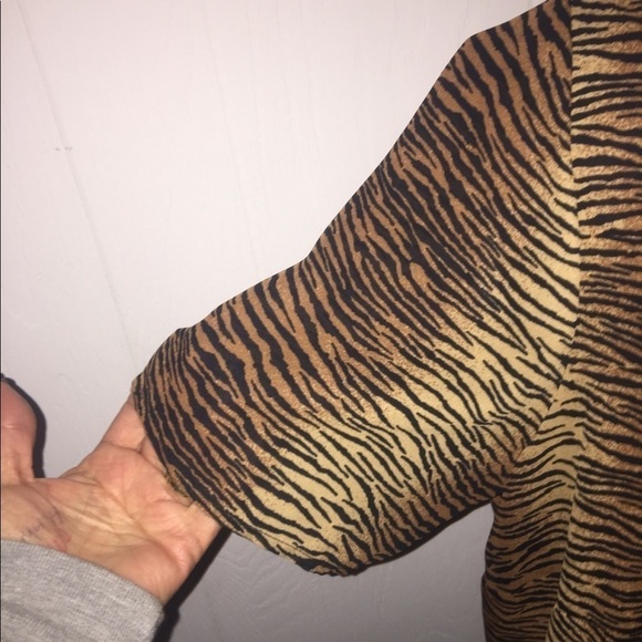 (P4-19) Positive Attitude size 18 - Picture 3 of 6